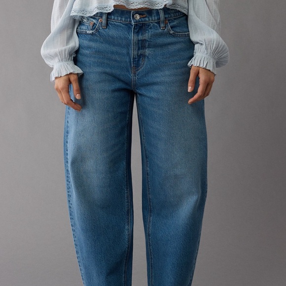 American Eagle Barrel Jeans Medium Wash Women’s Size 16 Long - Picture 5 of 13